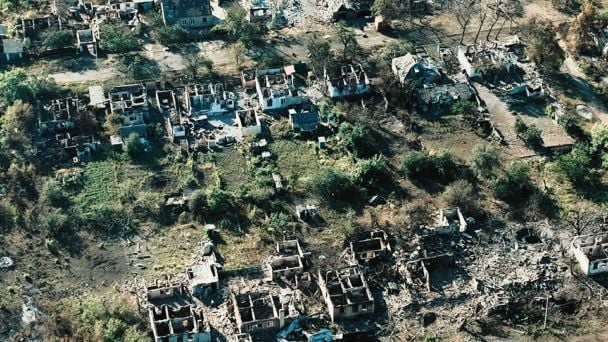 Destruction in Toretsk as a result of hostilities and Russian shelling / Photo: Serhii Okunev / NV