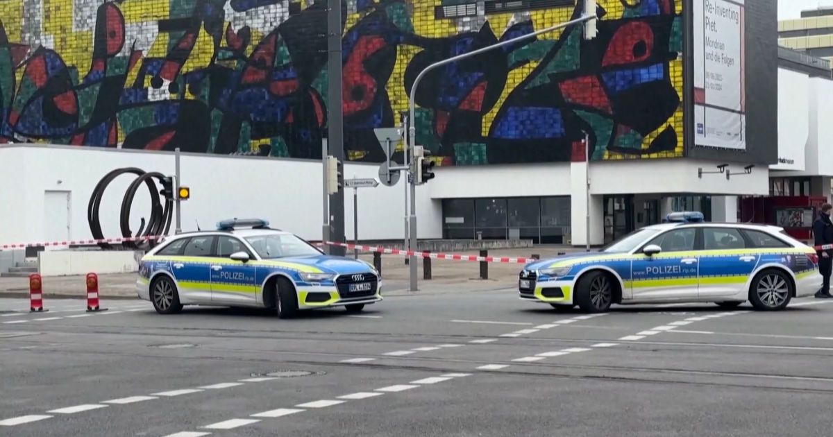 Відео — Полювання на українців? У Німеччині знову напали на юнака з України!