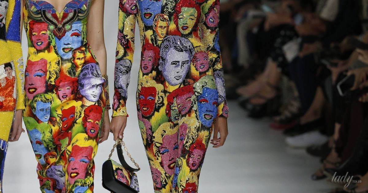 Коллекция Versace прет-а-порте сезона весна-лето 2018 / © East News