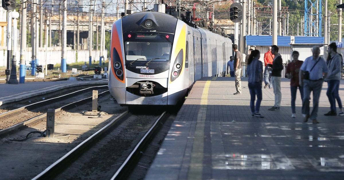 "Укрзалізниця" запускає нові поїзди до Болгарії та Австрії