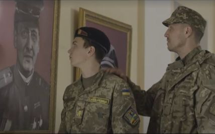 Порошенко ко Дню памяти и примирения разместил в соцсетях трогательное видео об украинских воинах
