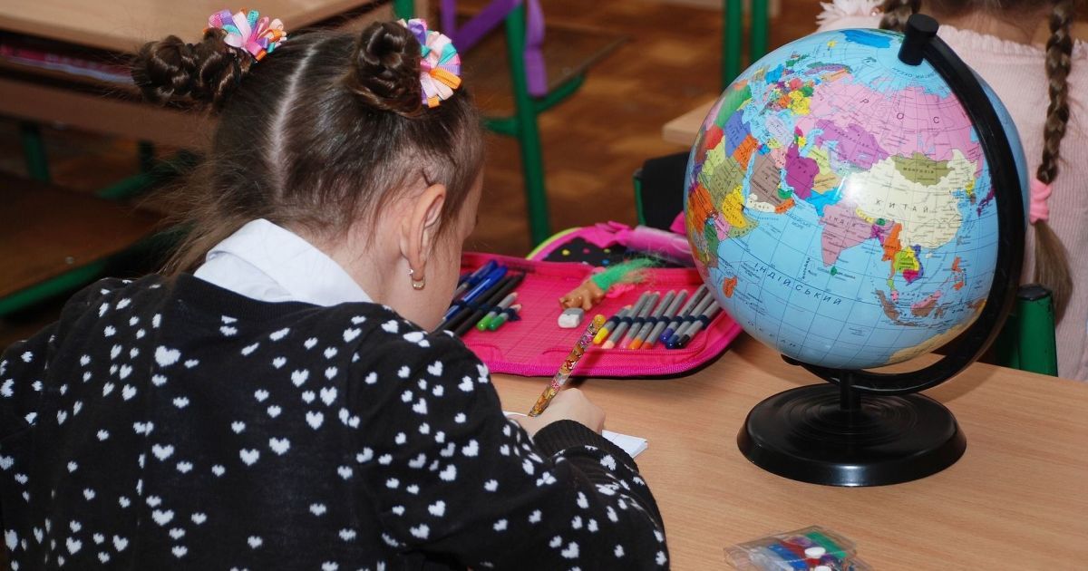 Як працюватимуть школи Києва в умовах відключення світла: у КМДА дали відповідь