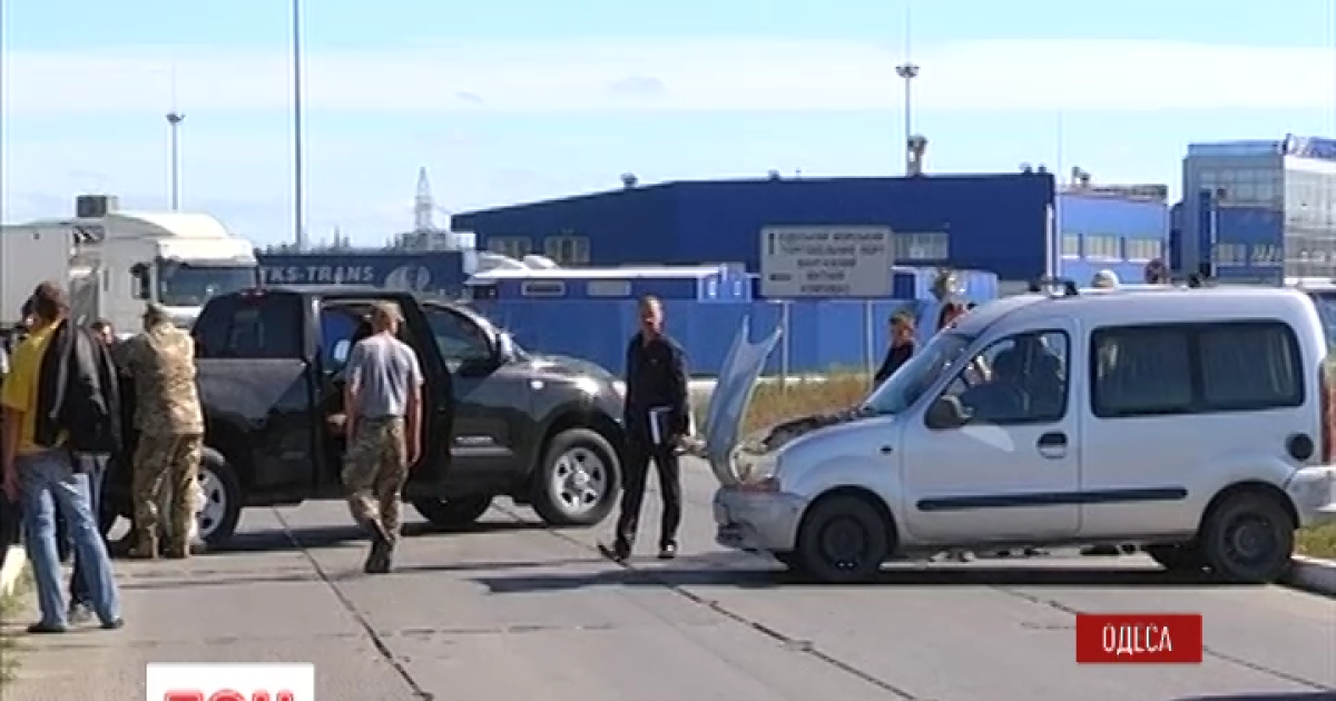 В Одессе заблокировали терминал и таможенный пост Одесского порта