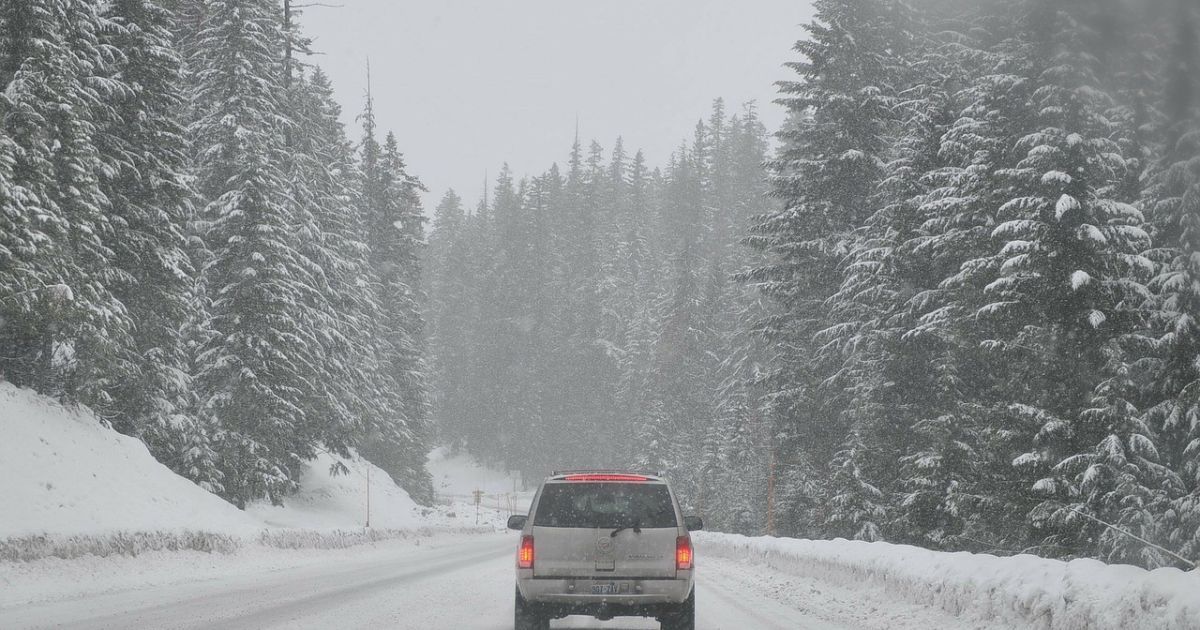 Очевидец о состоянии трассы Киев-Чоп: куча перевернутых машин, едешь на второй передаче