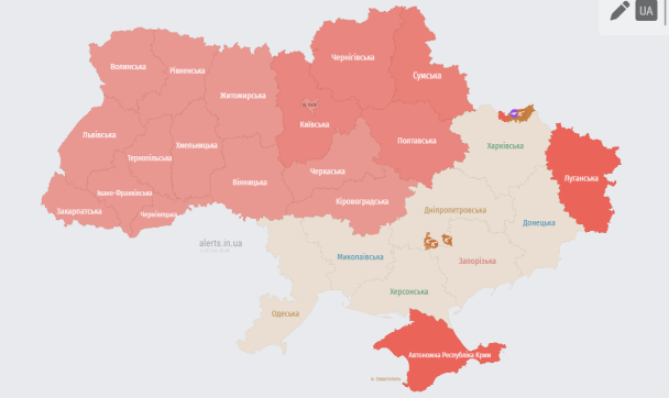 Мапа тривог станом на 20:45 11 липня / © alerts.in.ua
