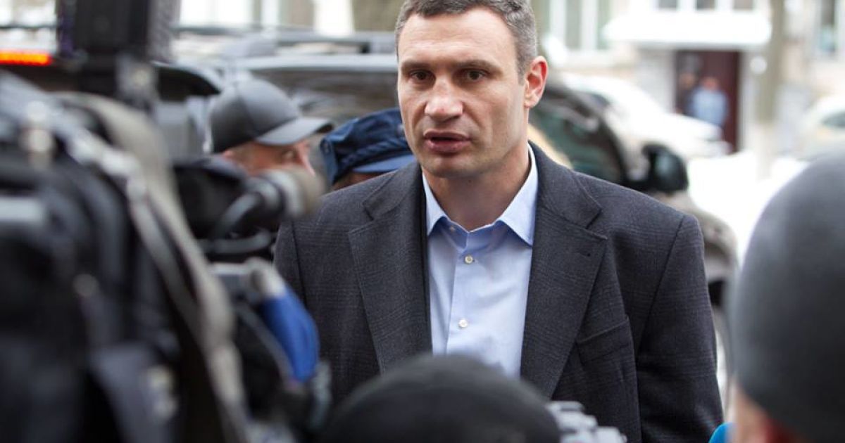 Мэр Киева отметил, что сегодня в Киеве большое количество незаконных строек