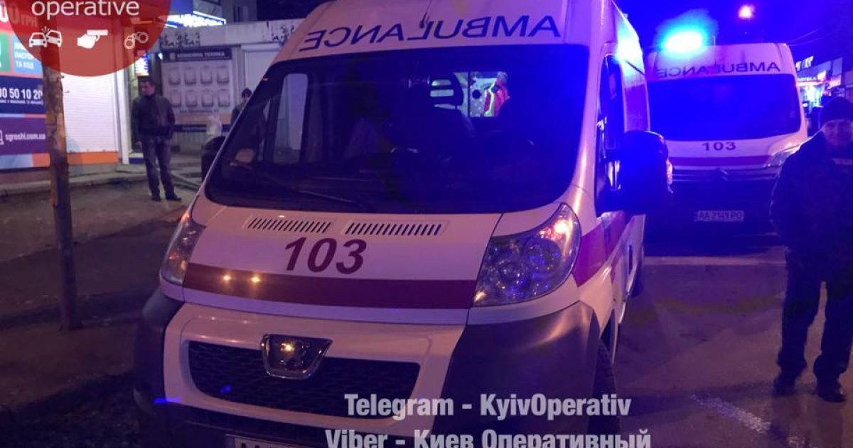 аварія на на перехресті Салютної та Щербаківського в Києві_6 / © Киев Оперативный