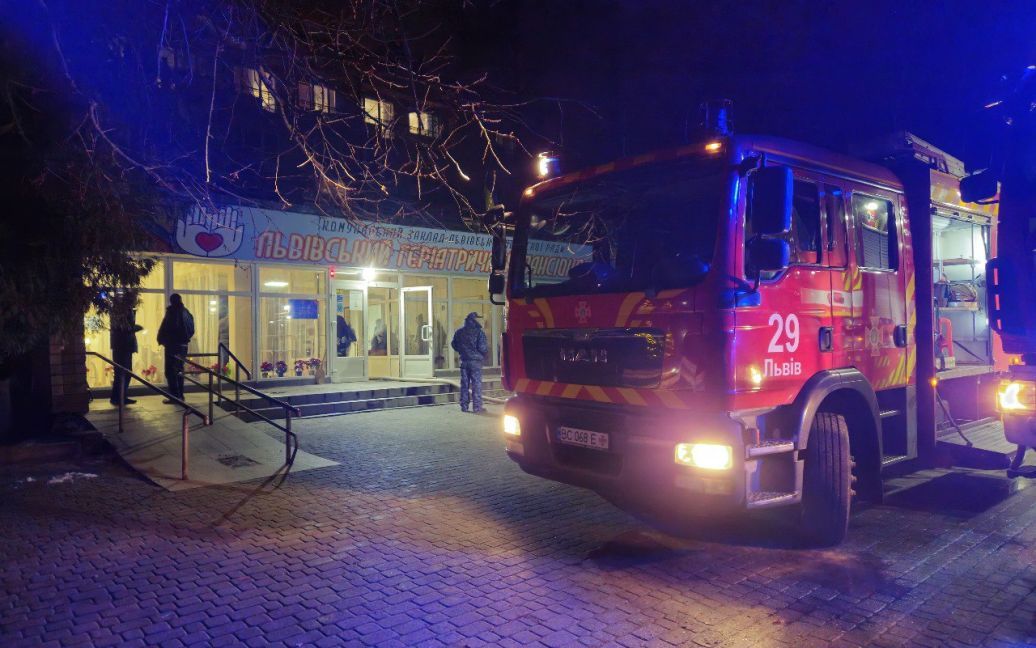 Пожар в гериатрическом пансионате во Львове / © ГСЧС