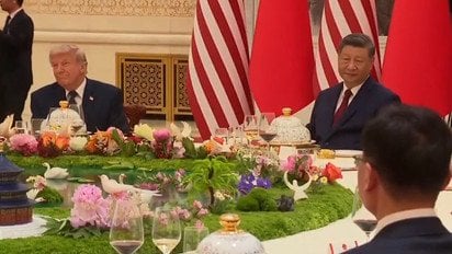 Трамп опинився в центрі курйозу на зустрічі з Сі: відео