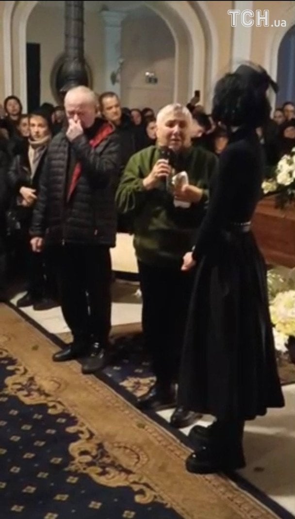 Прощання з ADAM у Києві — батьки та вдова / © ТСН