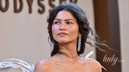 Зендея отказалась от туши для ресниц