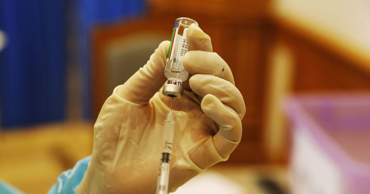 В очікуванні вакцини: 23 лютого препарат CoviShield прибуде до України