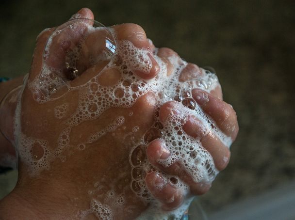 Інтимна гігієна чоловіків: якщо немає води можна використовувати вологі серветки / © pixabay.com