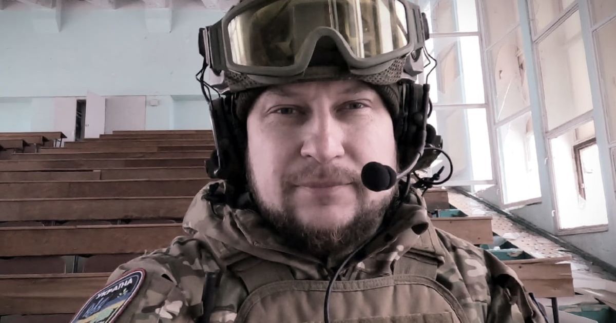 Военный защитник Бахмута Денис Ярославский рассказал о новом химическом оружии россиян