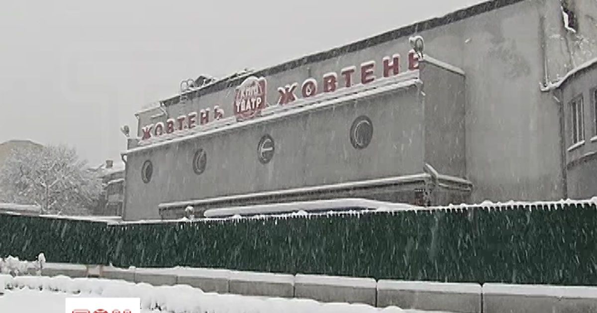 В "Жовтне" уже три месяца ликвидируют последствия пожара