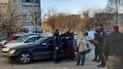 В супермаркеті Луцька чоловік побився з патрульними через маску