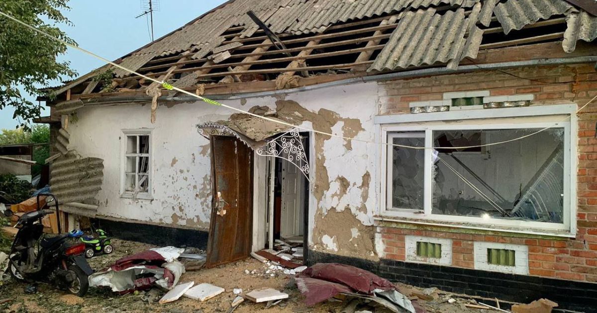 Россия ударила ракетами по Днепропетровщине: пострадали три района (фото)