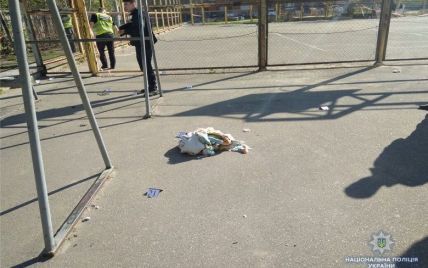 Взрыв самодельной бомбы на спортплощадке в Киеве был радиоуправляемым