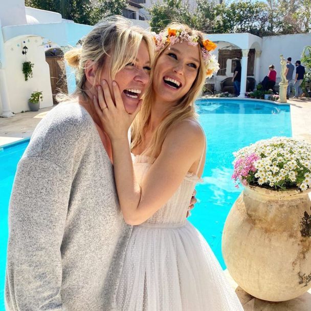 Бар Рафаелі з мамою / © instagram.com/barrefaeli