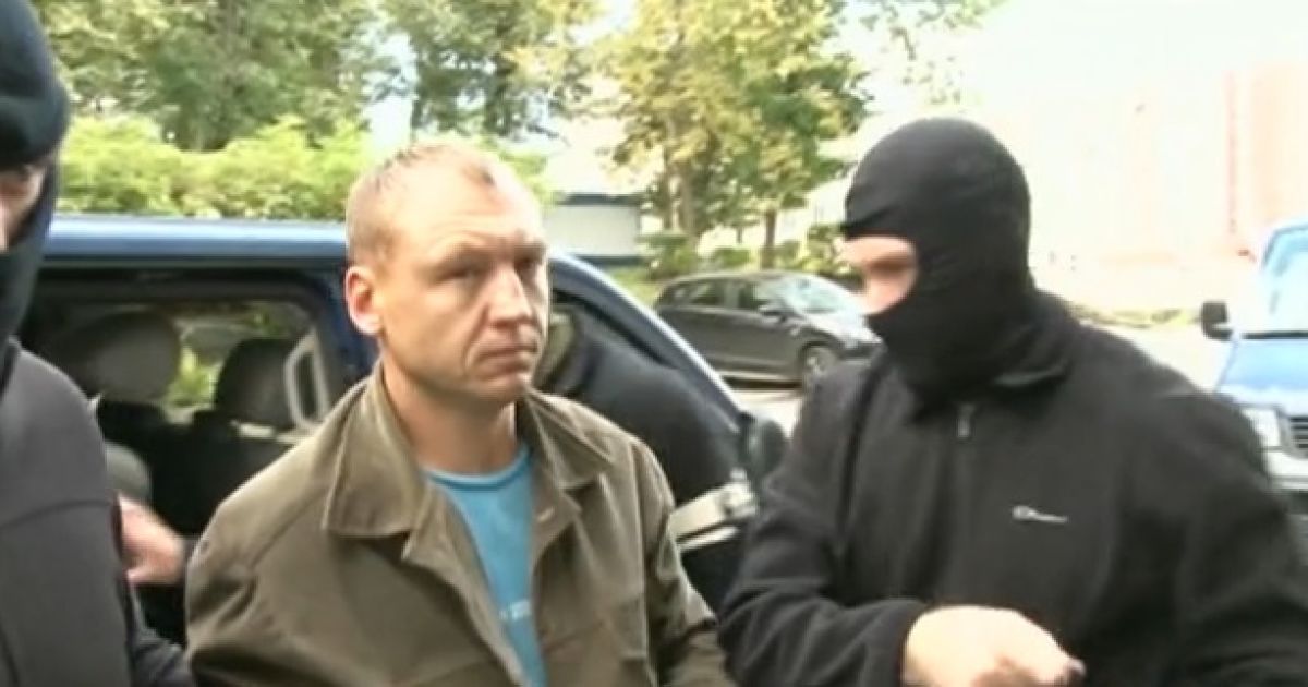 Ранее Эстон Кохвер был приговорен к 15 годам строгого режима