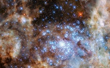 Учені знайшли масивні зірки, вага яких перевищує 50 мас Сонця