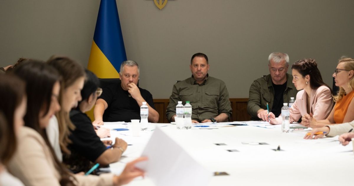 Очільник Офісу президента Андрій Єрмак відповів, чи можливі перемовини з Росією