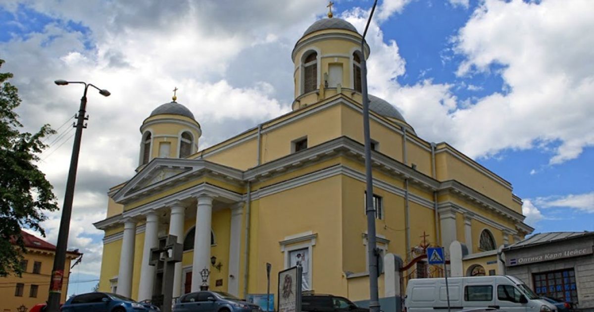 В центре Киева запретят движение авто из-за "Праздника улицы Костельной"