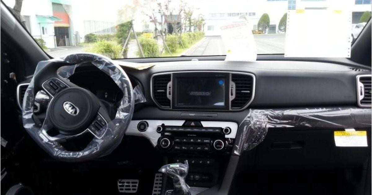 В Сети появились фото салона нового Kia Sportage