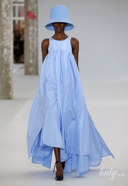 Коллекция Nina Ricci прет-а-порте сезона осень-зима 2019-2020 / © East News