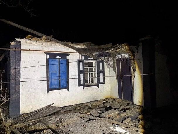 Пошкоджений будинок у Новоолександрівській громаді / © Олександр Ганжа