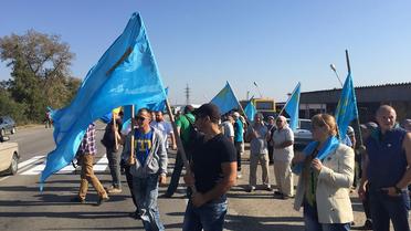 В Крыму стартовала бессрочная блокада полуострова. / © facebook.com/ayder.muzhdabaev