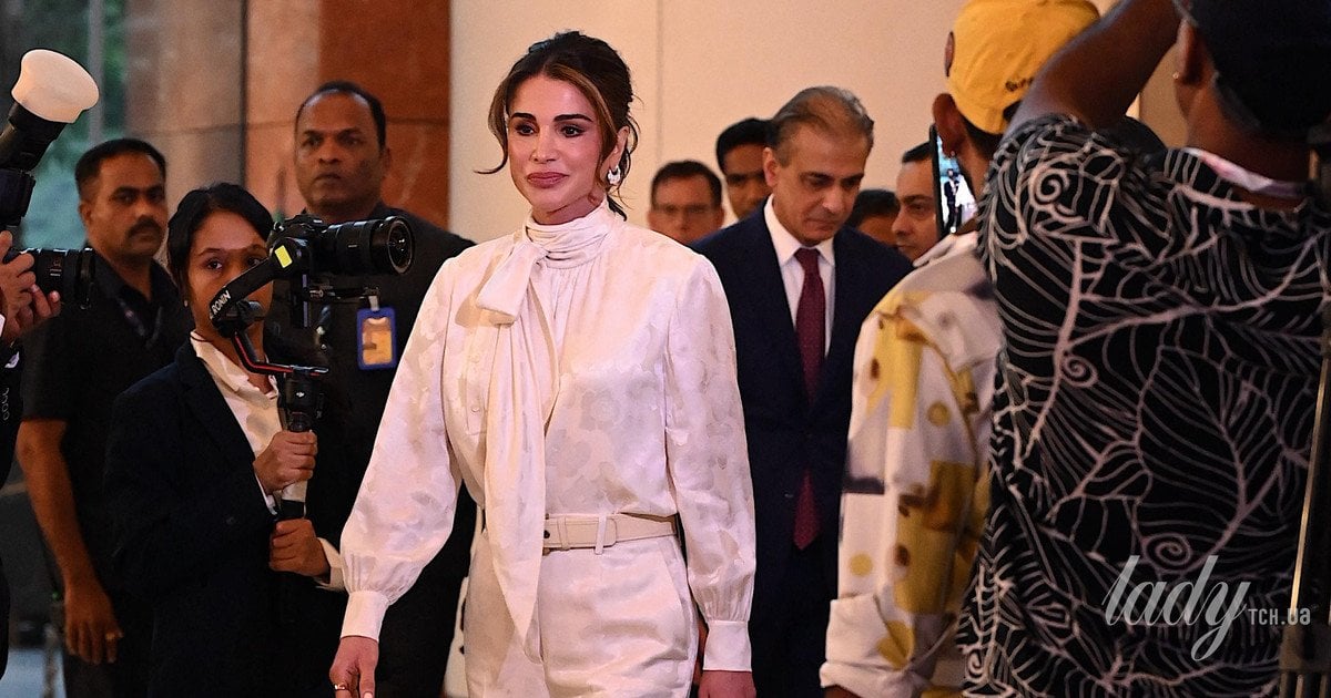 Королева Ранія