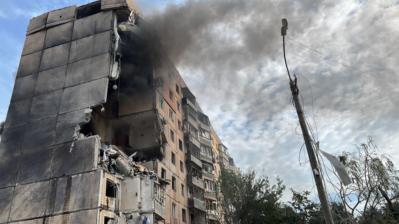 Наслідки ракетного удару по Кривому Рогу сьогодні 31 липня / © Дмитро Лубінець facebook