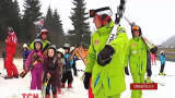 Все первоклассники Ивано-Франковска учатся кататься на лыжах в Буковеле