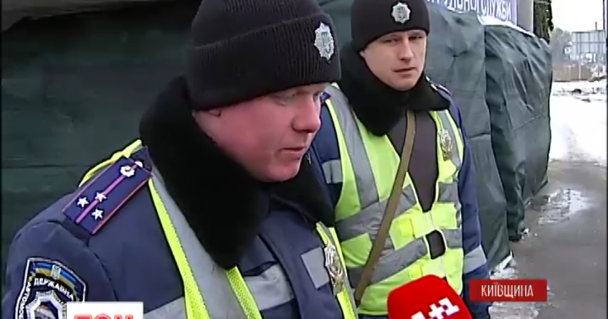 Силовики посилили свою присутність на блокпостах біля столиці
