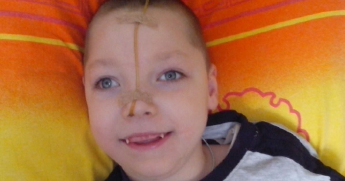 7-летний Владик нуждается в помощи