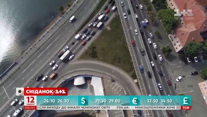 Пешком быстрее: почему Киев регулярно стоит в сплошной пробке