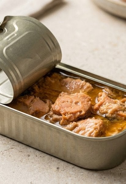 Консерва с лососем