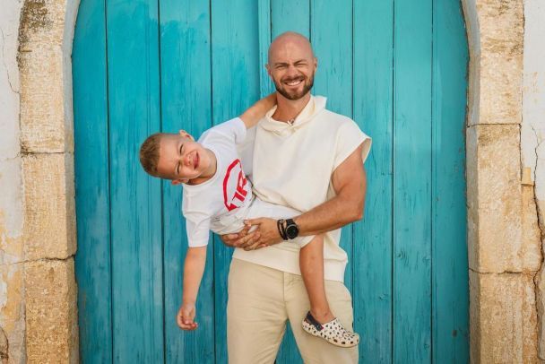 Влад Яма з сином / © instagram.com/vladyama_official