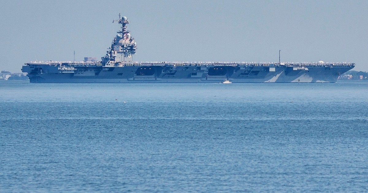 Найпотужніший авіаносець у світі USS Gerald R. Ford
