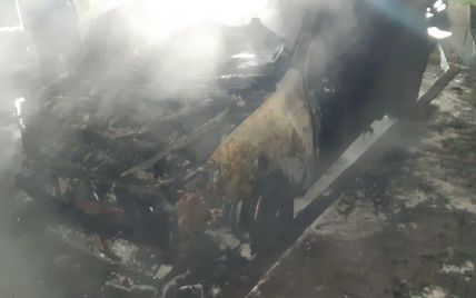Поджог авто в Ивано-Франковске: стало известно, кто владелец уничтоженной машины