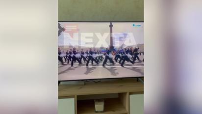 Россиянам показали парад с украинской озвучкой: "Слава Украине и ее сыновьям!"