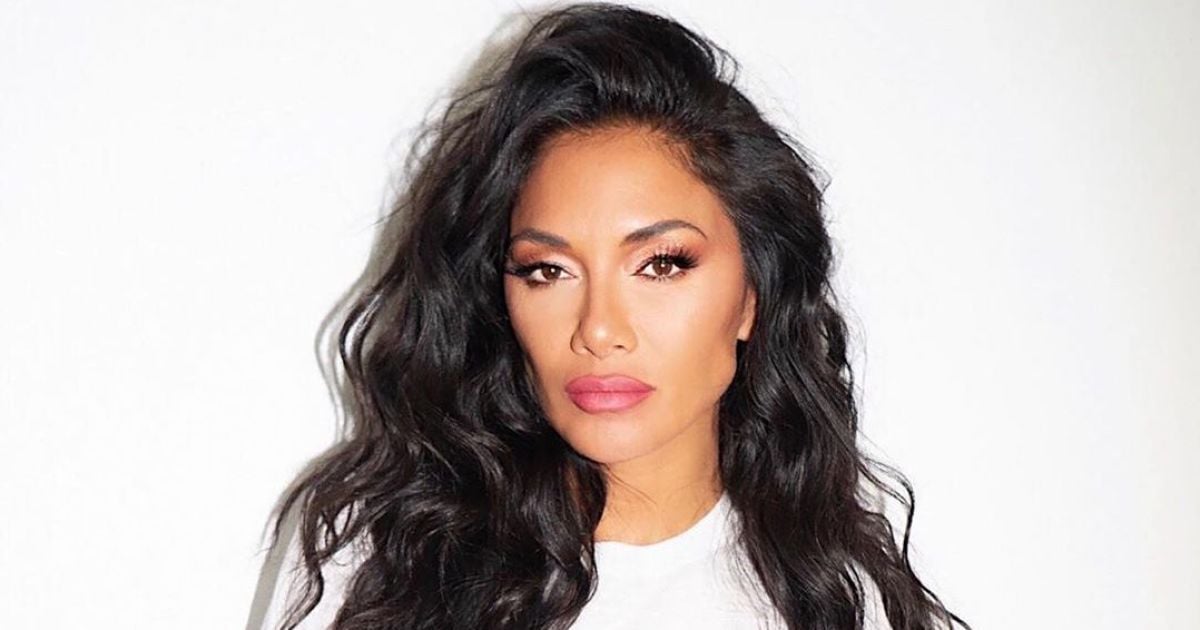 42-річна Ніколь Шерзінгер зухвало затверкувала у латексному комбінезоні