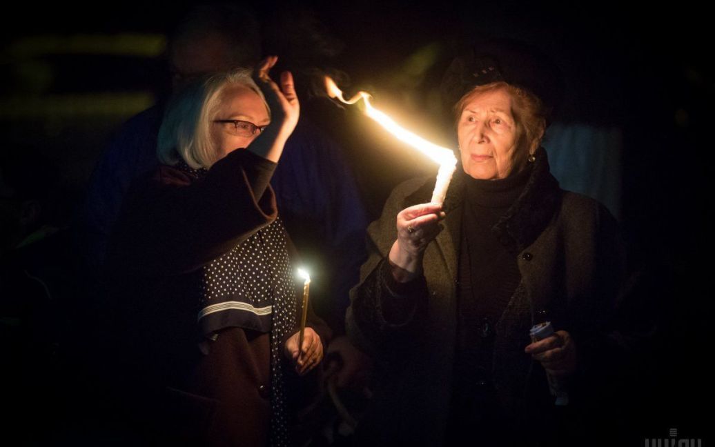 Зустріч Благодатного вогню з Єрусалима у Володимирському соборі УПЦ Київського патріархату / © УНІАН