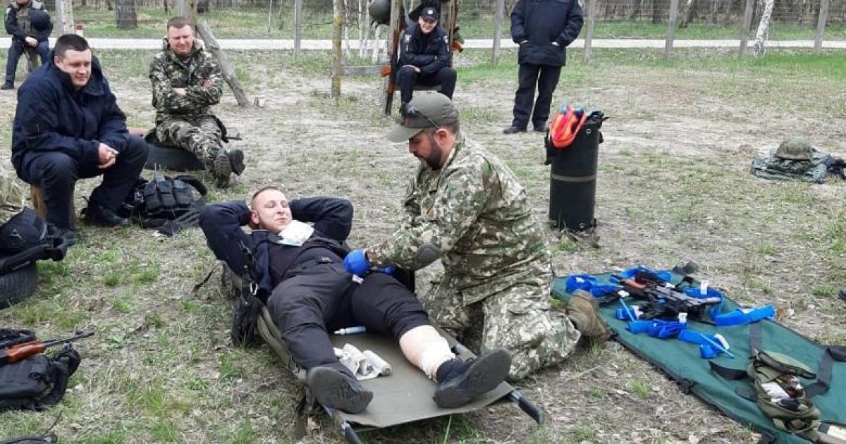 Київські копи пройшли навчання на полігоні