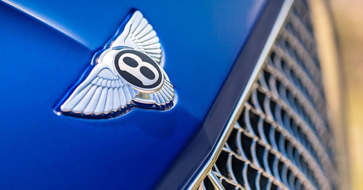 Історію Bentley вмістили в книгу вагою 30 кілограмів