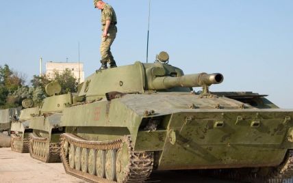 Россия тайно перебрасывает танки к границе с Украиной — Bloomberg
