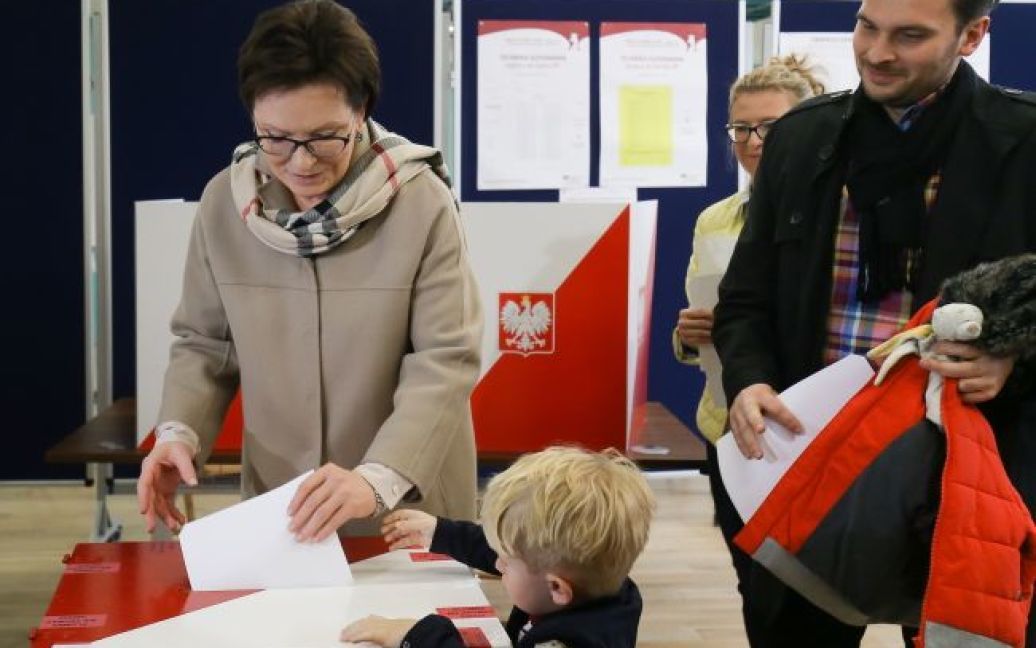 Действующая премьер-министр Эва Копач проголосвала в Варшаве / © Польское Радио