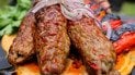 Люля-кебаб на подушці з хумусу tiktok.com/@kubfood