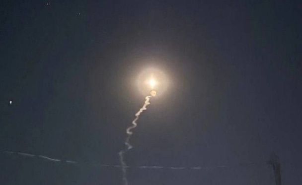 У Криму пролунала серія вибухів: повідомляють про атаку дронів